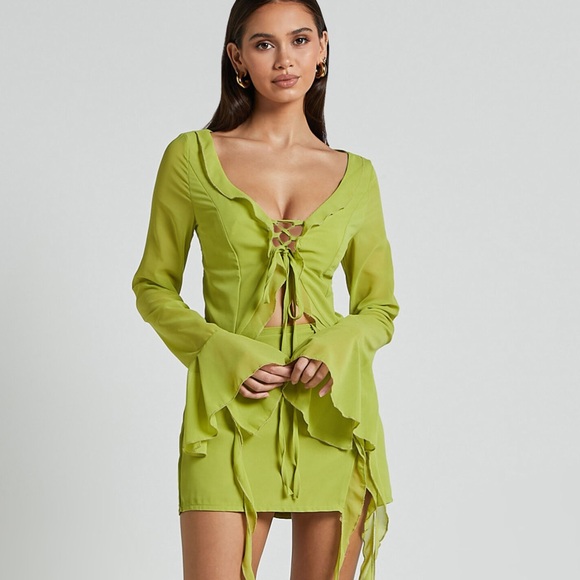 SHOWPO SET - Picture 3 of 13